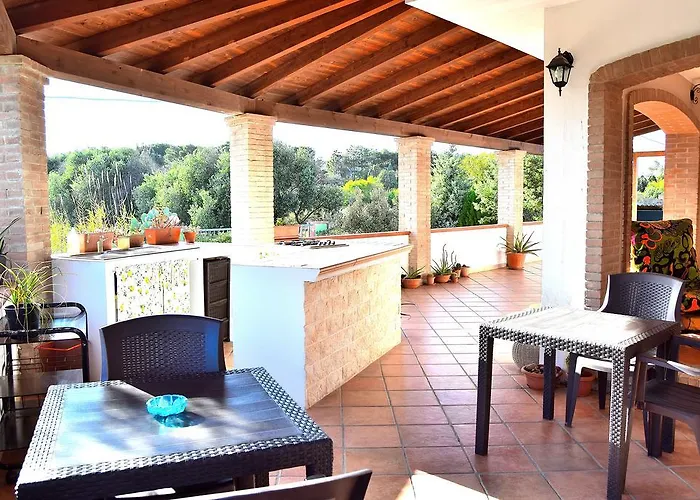 Mi Casa Es Tu Casa 79 Bed & Breakfast Portoscuso