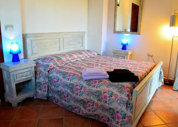 Mi Casa Es Tu Casa 79 Bed & Breakfast Portoscuso