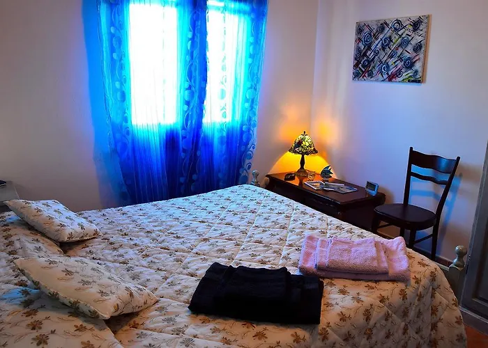 Mi Casa Es Tu Casa 79 3*